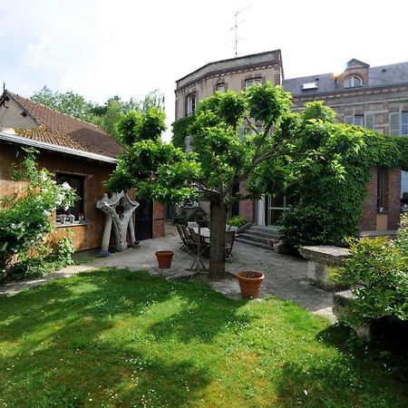 Bed and Breakfast La Rosace Chartres Exterior foto