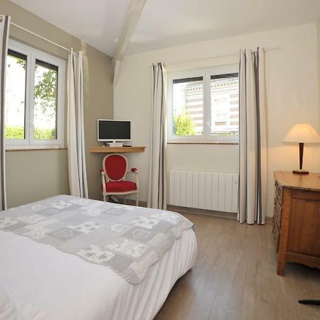 Bed and Breakfast La Rosace Chartres Exterior foto